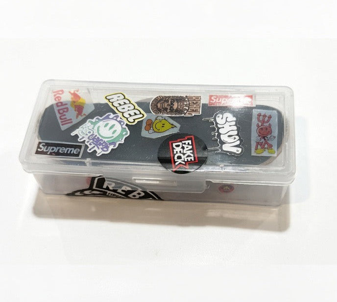 Fingerboard storage