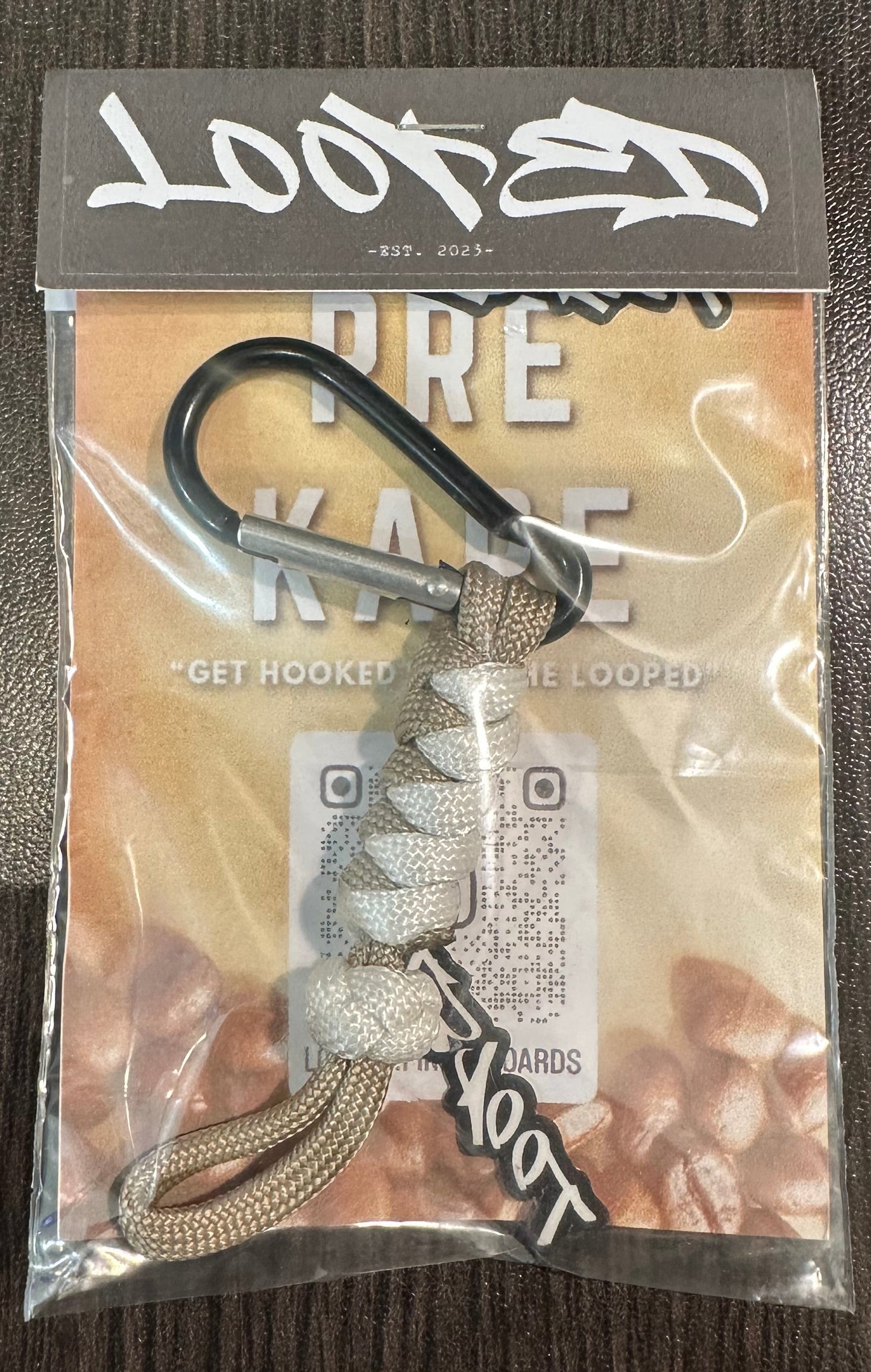 Looped Fingerboard Holder