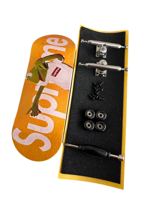 Complete Set Supreme Kermit Yellow