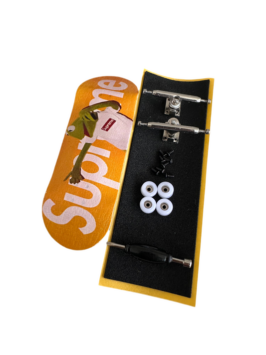 Complete Set Supreme Kermit Yellow