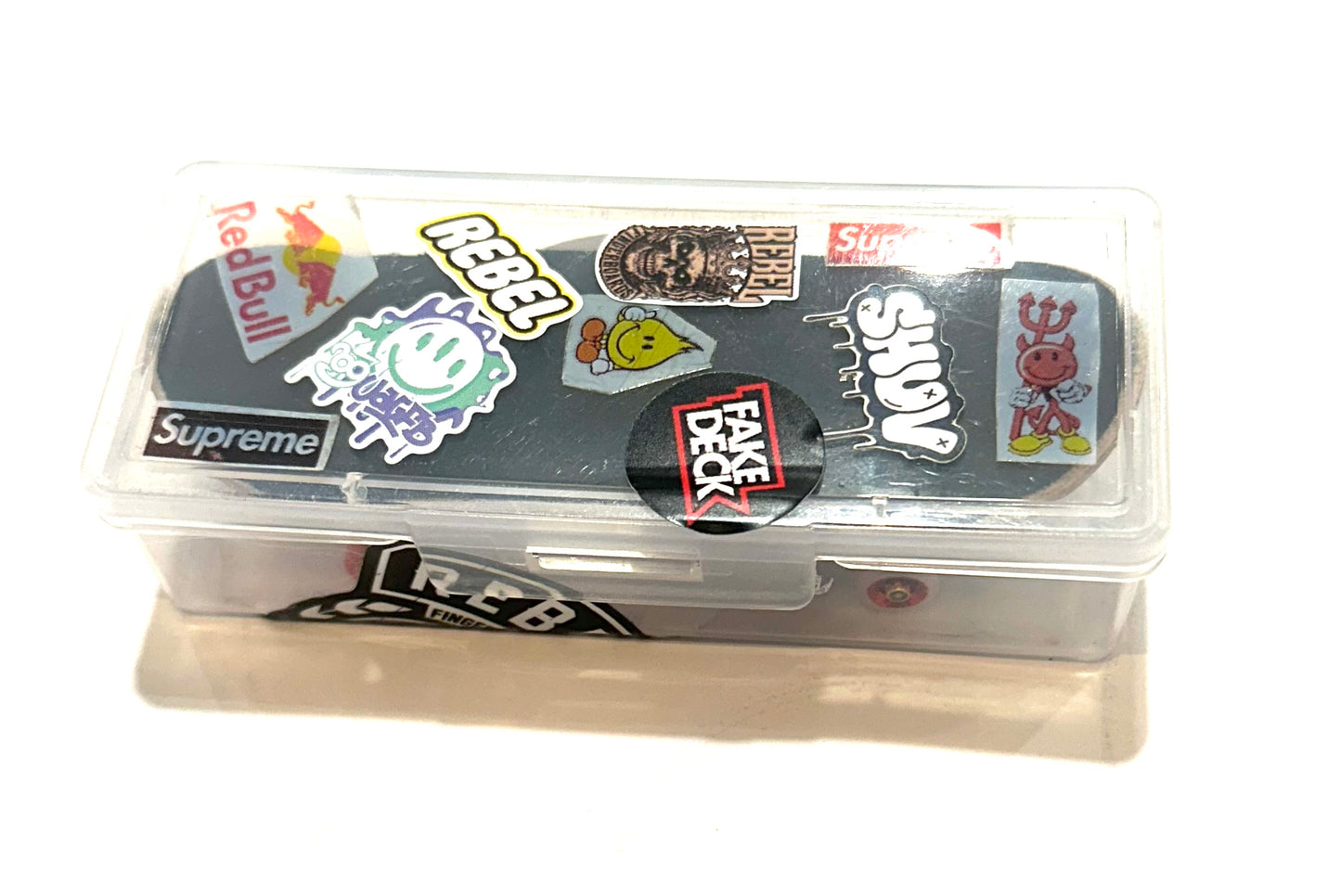 Fingerboard storage