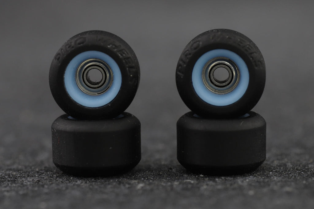 Piro Black/Blue Dual Durometer Wheels